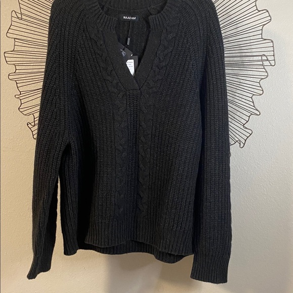 NAADAM V Neck Charcoal Grey Wool & Cashmere Sweater NWT Size XL - Picture 4 of 8